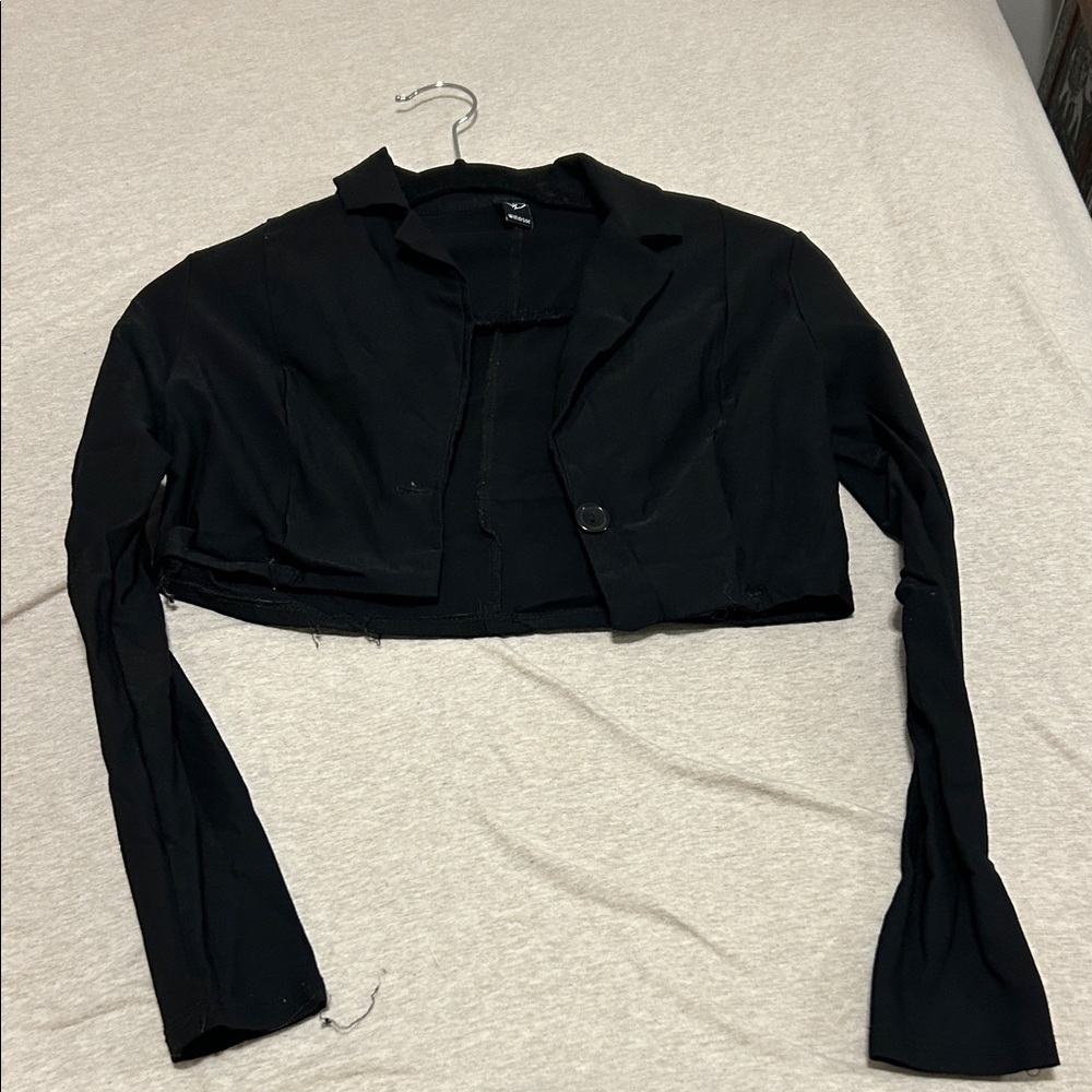 Windsor Black Cropped Blazer